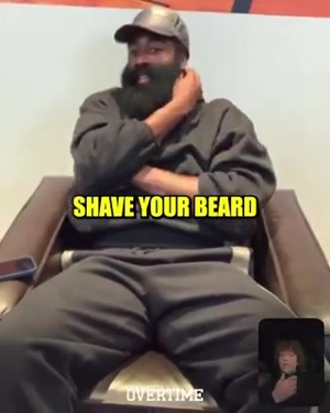 Bạn có sẵn sàng cạo râu để đổi lấy chức vô địch? Harden mỉm cười và trả lời: Bộ râu tồi tàn này đã biến mất.
