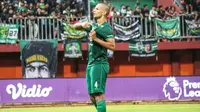 Persebaya Pulangkan Leo Lelis, Lini Belakang Makin Mentereng