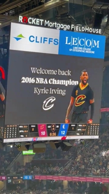 Toàn thể khán giả reo hò! Cavaliers tri ân Irving trên sân nhà: Chào mừng chức vô địch NBA 2016 trở lại!